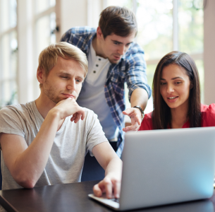 Internpreneur is a hiring platform connecting international interns with worldwide successful business owners and start-ups